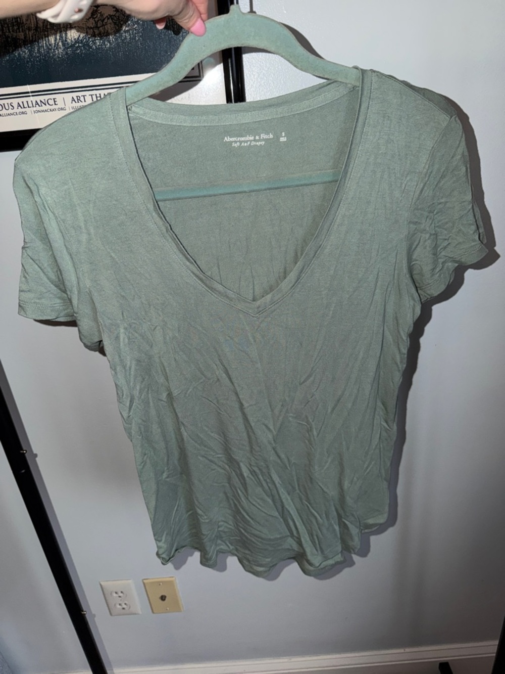 Abercrombie & Fitch Sage Green V-Neck Short Sleeve Tee